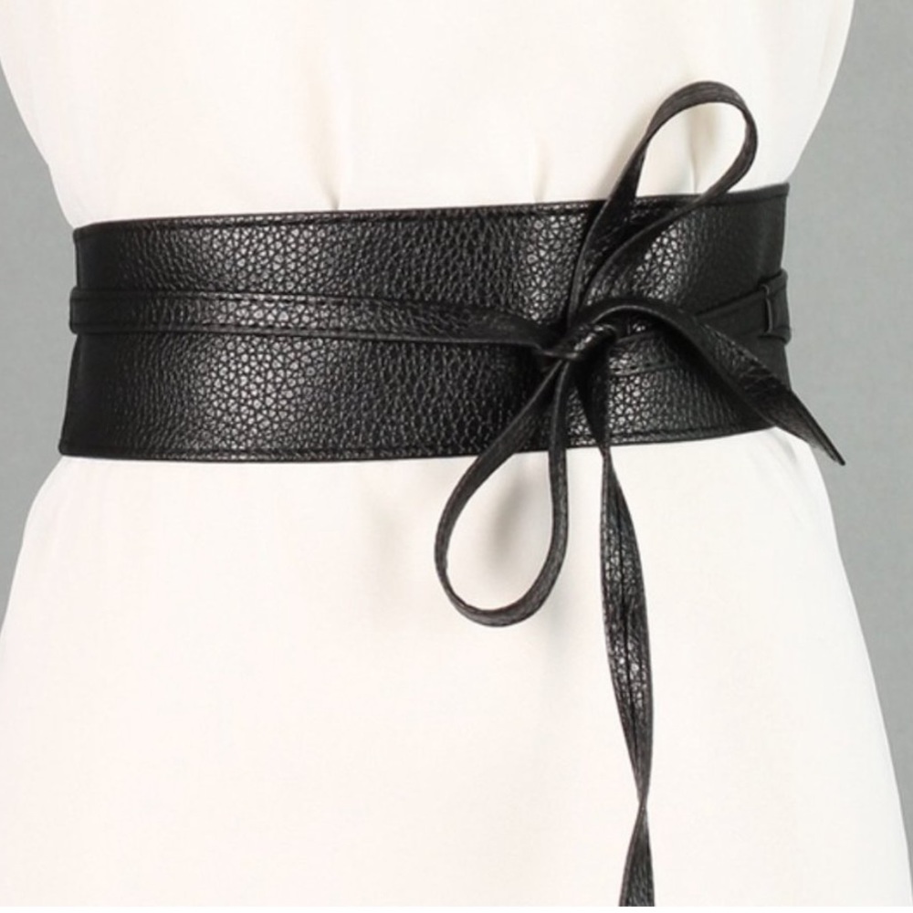 Wrap Around Waist Belt Black